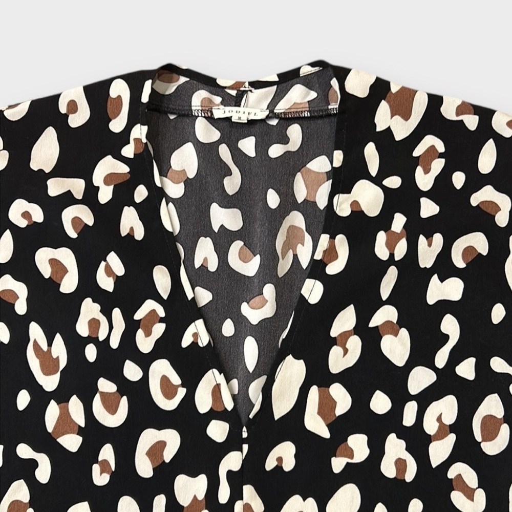 Jodifl Loose Fit Black Leopard Print V Neck Short Dolman Sleeve Boxy Top Medium - Picture 9 of 9